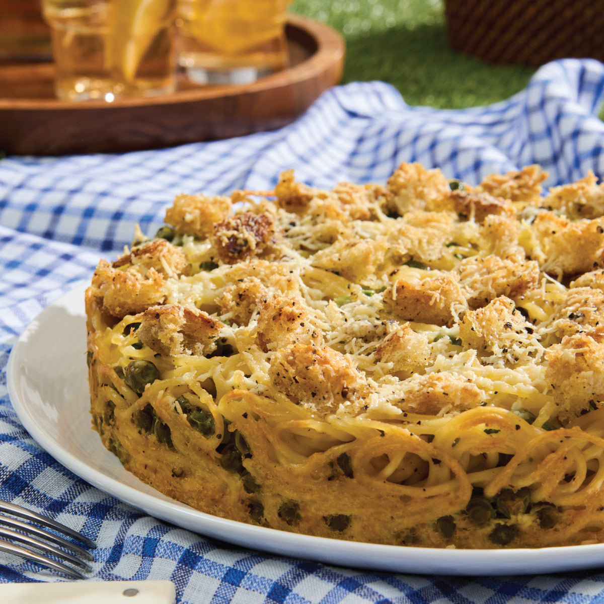 Cacio e Pepe Pasta Pie