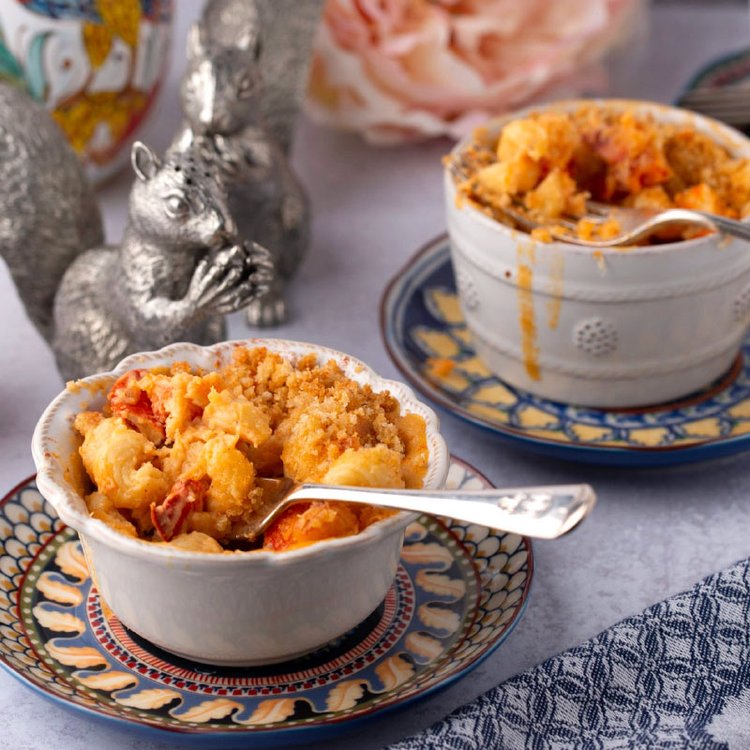 Lobster Mac & Cheese Inspired by The Capital Grille | Mary DiSomma