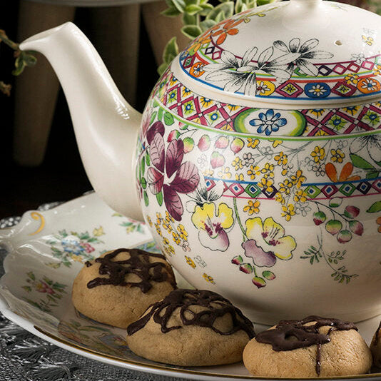 Cookies and tea