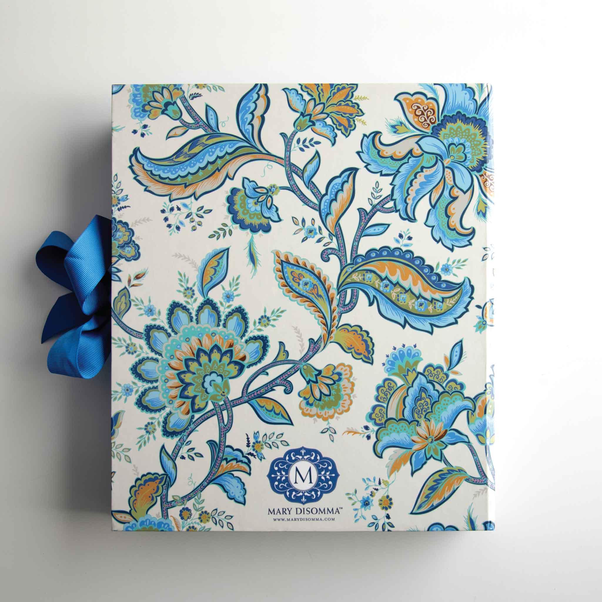 A Gift of Cookies: Recipes to Share with Family and Friends, Back Cover Gift Box