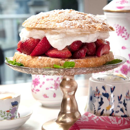 Family-Style Strawberry Shortcake