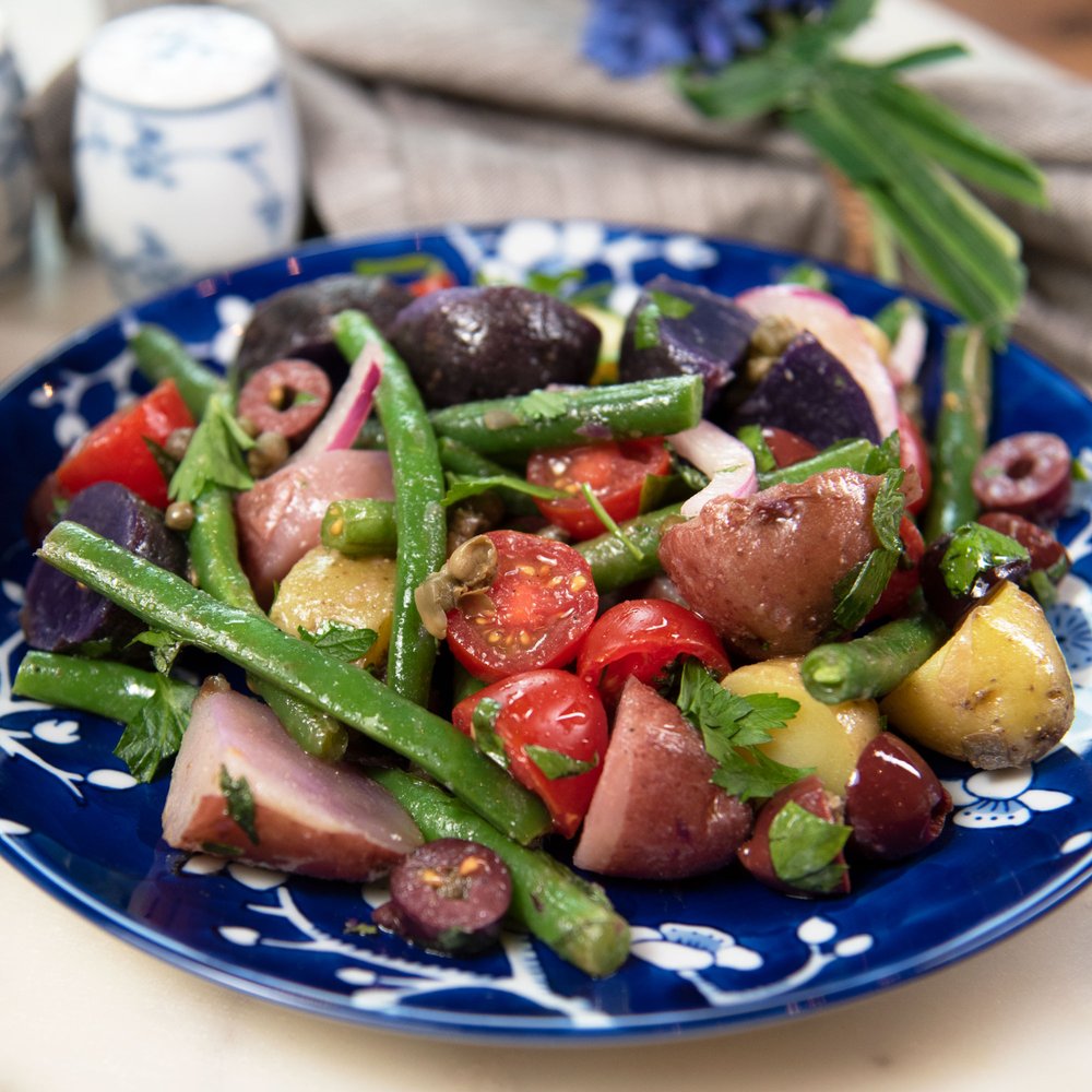 Mary’s No-Mayo Farmers Market Potato Salad