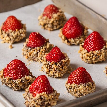 Chocolate Stuffed & Dipped Strawberries