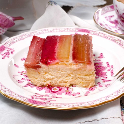 Rhubarb Upside Down Cake