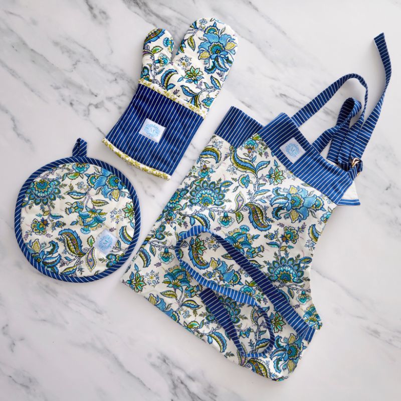 Signature Kitchen Accessories Set