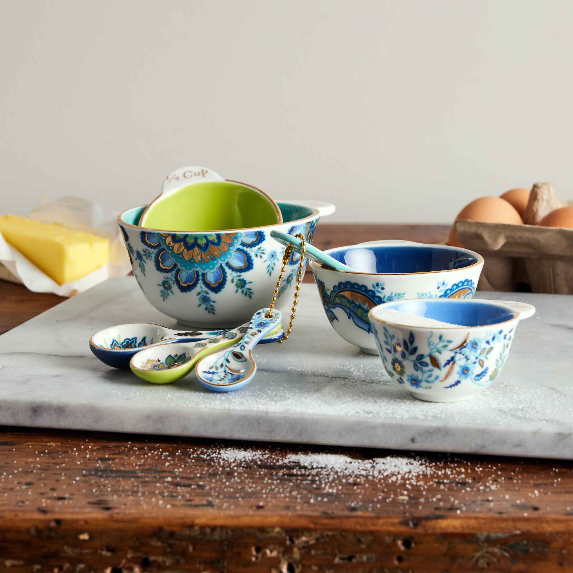 Signature Ceramic Measuring Set