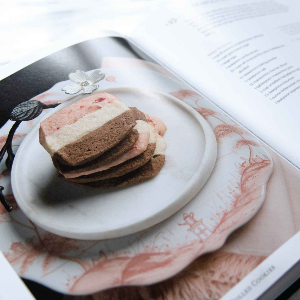 A Gift of Cookies: Recipes to Share with Family & Friends, Interior Detail of Full Page Images