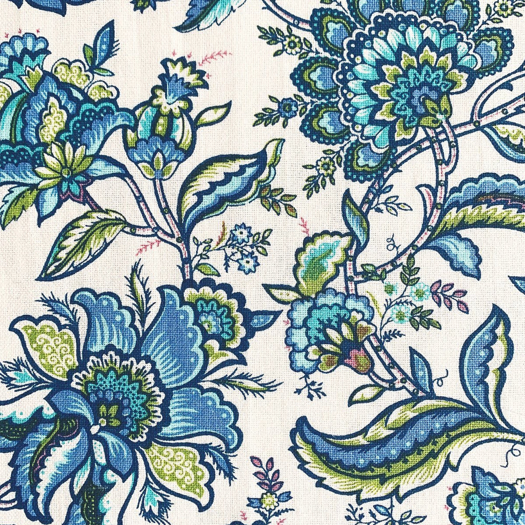 Luxe Kitchen Apron with Adjustable Straps | Close up of Mary's Signature Pattern
